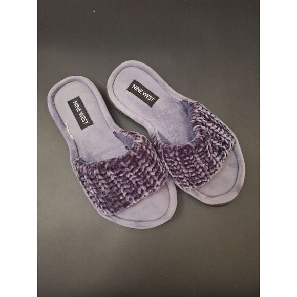 Nine west comfy slippers - Picture 1 of 3